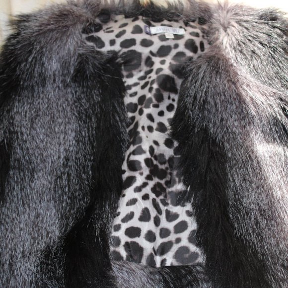 Jennifer Lopez Jackets & Blazers - Jennifer Lopez Fur Vest